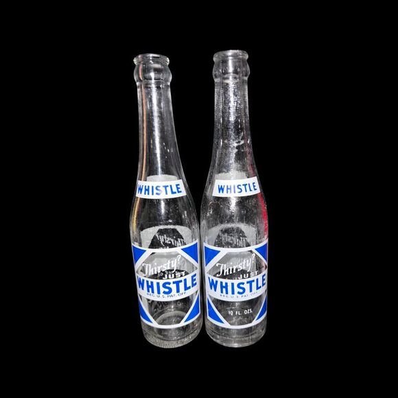 Set of 2 1940s Vintage Whistle Soda Bottle 10oz - Picture 3 of 5